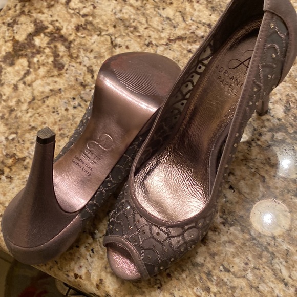 Heels open toe Adrianna Papell size 7 - Picture 3 of 3